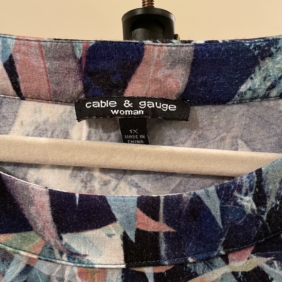 Multi Colored Top - Picture 4 of 6